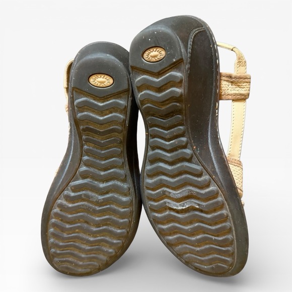 Womens UGG 'Mayley' 3146 Beige-Tan Slingbacks Wedge Sandals SIZE 6 - Picture 5 of 6